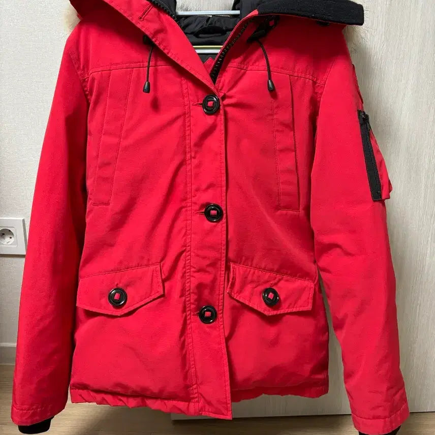 [BUNJANG] Canada Goose Montebello S Size Padded Jacket / 캐나다구스 몬테벨로 S사이즈
