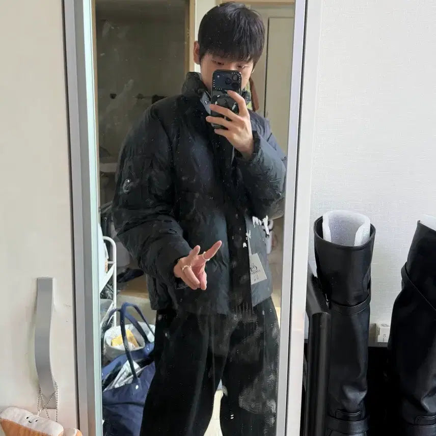 [BUNJANG] CP Company Down Shield Lens Hood Padded Jacket Black Size L / 25FW CP컴퍼니 다운 쉴드 렌즈 후드 패딩 자켓 블랙 L SIZE