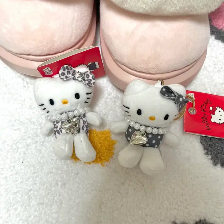 [BUNJANG] Sanrio Hello Kitty Pearl Keyring / (새상품) 산리오 정품 헬로키티 진주 키링