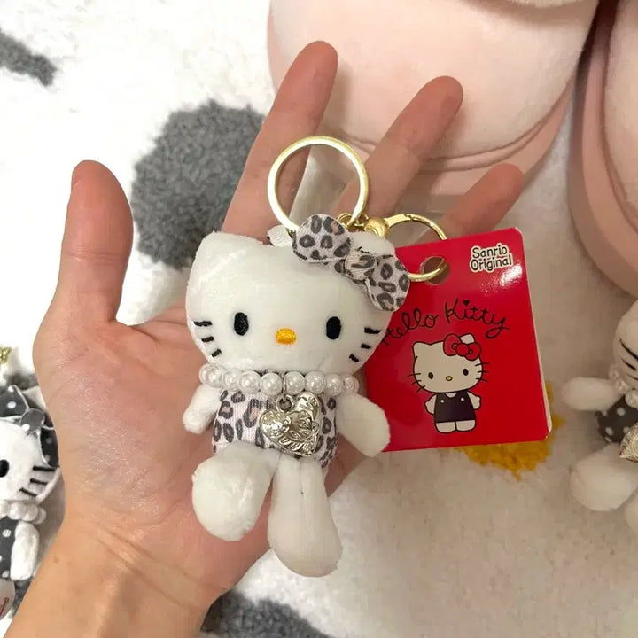 [BUNJANG] Sanrio Hello Kitty Pearl Keyring / (새상품) 산리오 정품 헬로키티 진주 키링