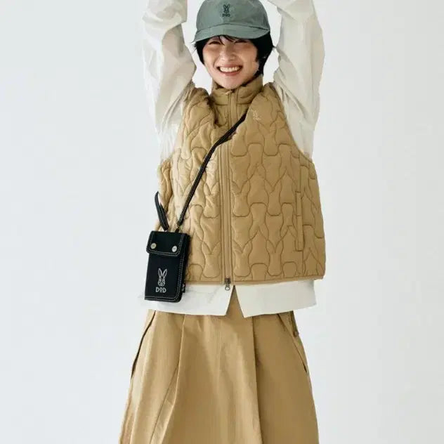 [BUNJANG] DOD Usagi Rabbit Padded Vest / DOD 우사기 래빗 패딩베스트 여성