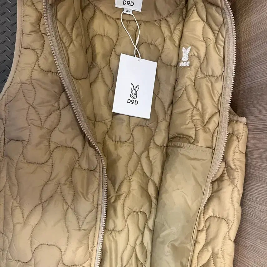 [BUNJANG] DOD Usagi Rabbit Padded Vest / DOD 우사기 래빗 패딩베스트 여성