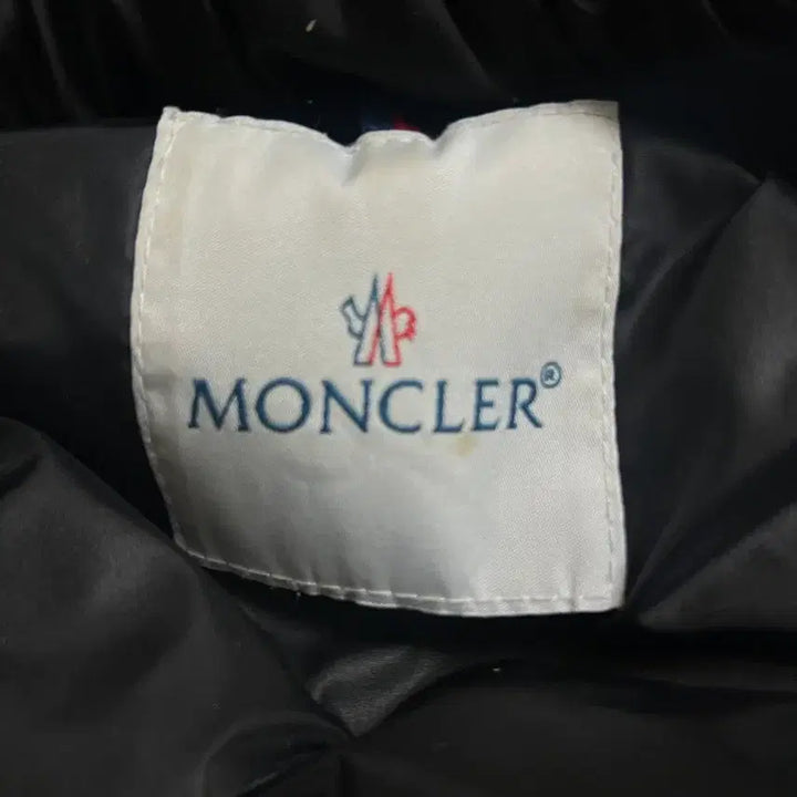 [BUNJANG] Moncler Padded Jacket / 몽클레어 패딩