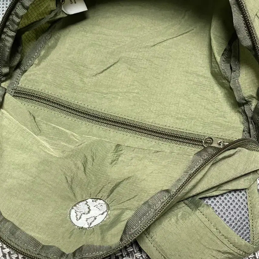 [BUNJANG] Jigu Backpack (Khaki) Bag / 지구 가방 (카키색, 새상품)