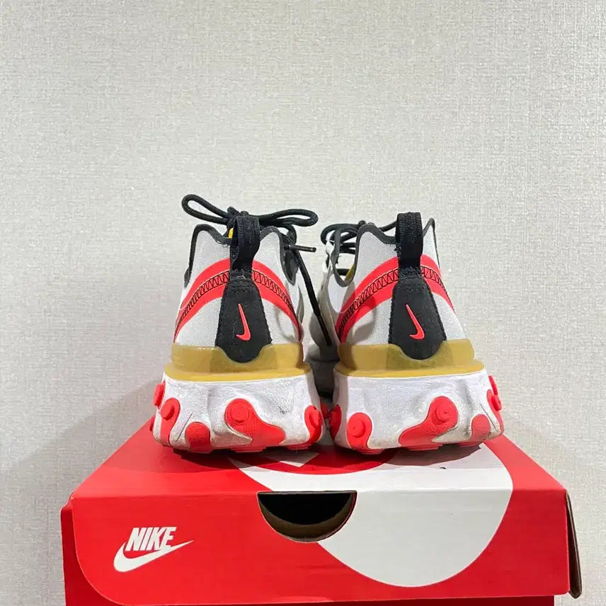 [BUNJANG] Nike React Element Sneakers / 나이키 리액트 앨리먼트