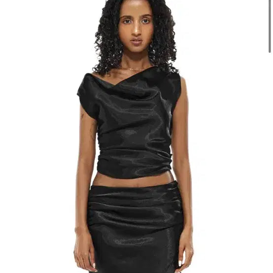 [BUNJANG] 222 TOP 014 Satin Top Blouse / 이투둘 222 TOP 014 새틴 탑 블라우스 티