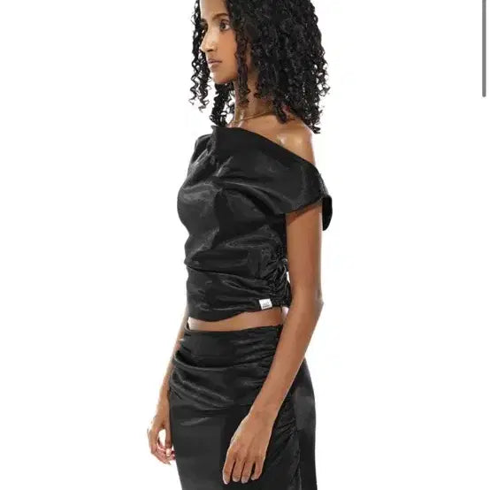 [BUNJANG] 222 TOP 014 Satin Top Blouse / 이투둘 222 TOP 014 새틴 탑 블라우스 티