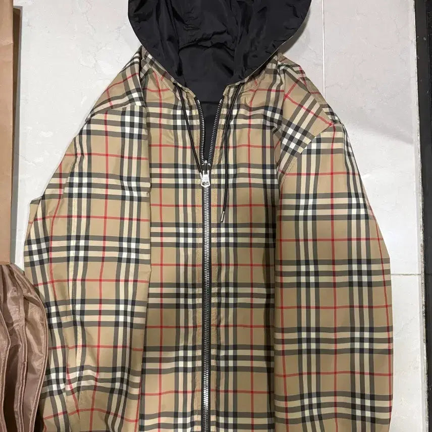 [BUNJANG] Burberry Reversible Windbreaker Jacket / [당일출고,S사이즈] 버버리 리버시블 바람막이 자켓