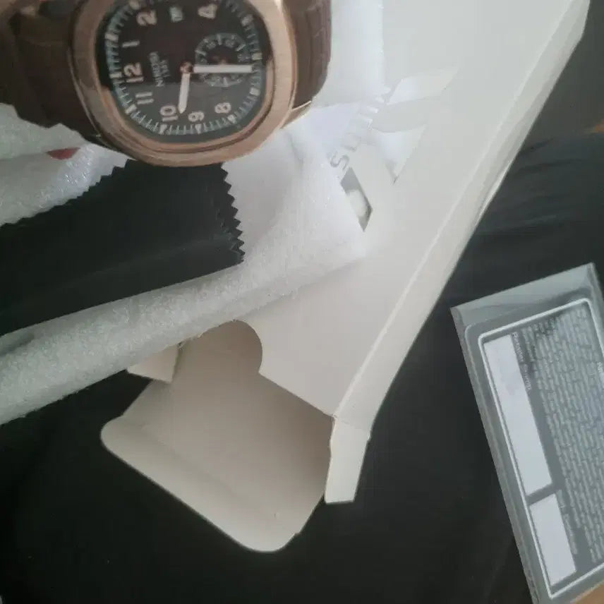 [BUNJANG] Unbranded Quartz Watch / 새상품 쿼츠시계입니다