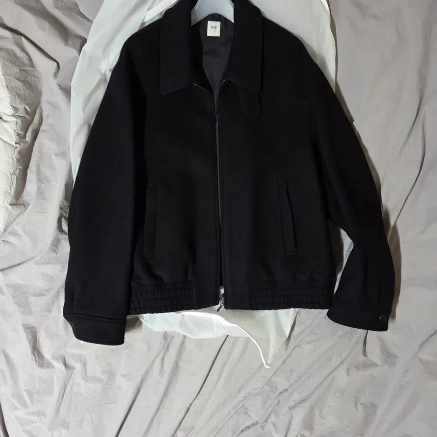 [BUNJANG] Another Office 25AW Volume Blouson (Black) / [어나더오피스] 25AW Volume Blouson (Black,S급)
