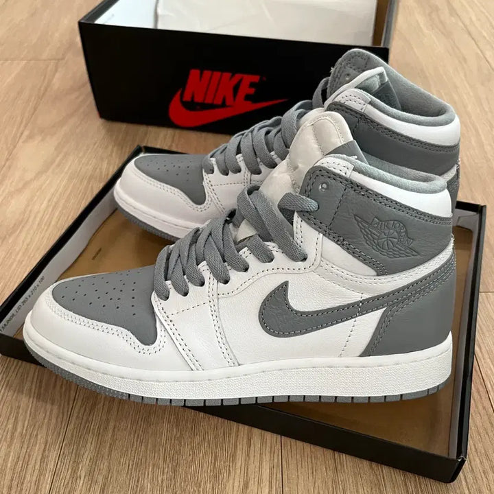 [BUNJANG] Nike Jordan 1 Retro High OG Heritage (235) / 나이키 조던1 레트로 하이 OG 헤리티지 (235)