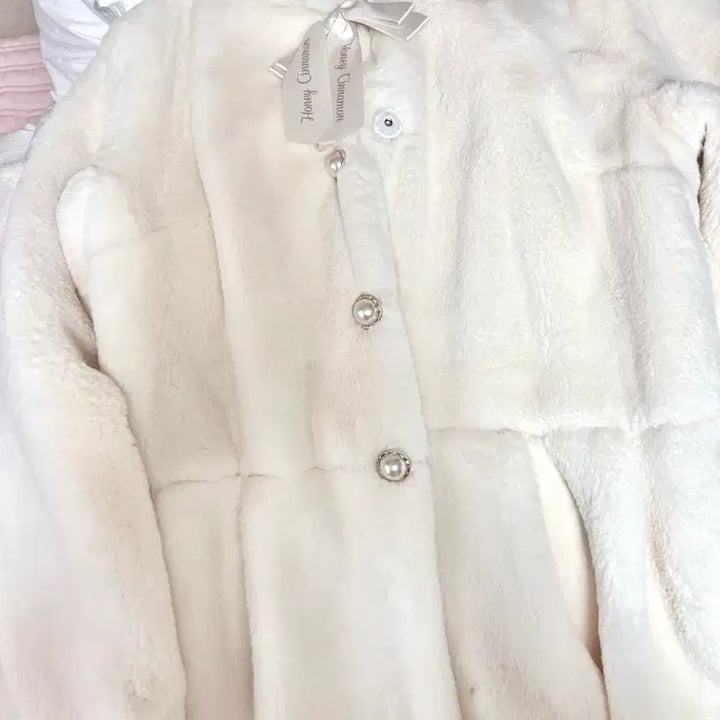 [BUNJANG] Usamimi Fur Coat / 허니시나몬 우사미미 퍼코트 양산형지뢰계양지뢰