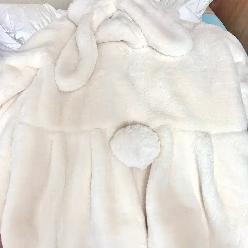 [BUNJANG] Usamimi Fur Coat / 허니시나몬 우사미미 퍼코트 양산형지뢰계양지뢰