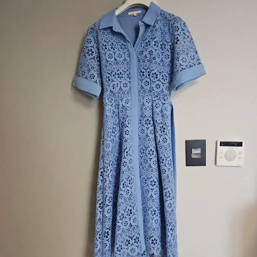 [BUNJANG] Maje Lace Short Sleeve Dress / 마쥬 레이스 반팔 원피스 1사이즈
