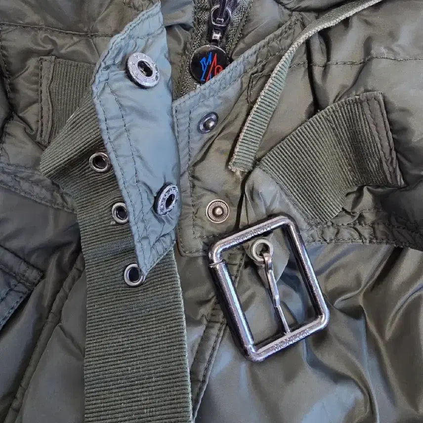 [BUNJANG] Moncler Women's Duck Down Padded Jacket / 몽클레어 여성용 덕다운 패딩