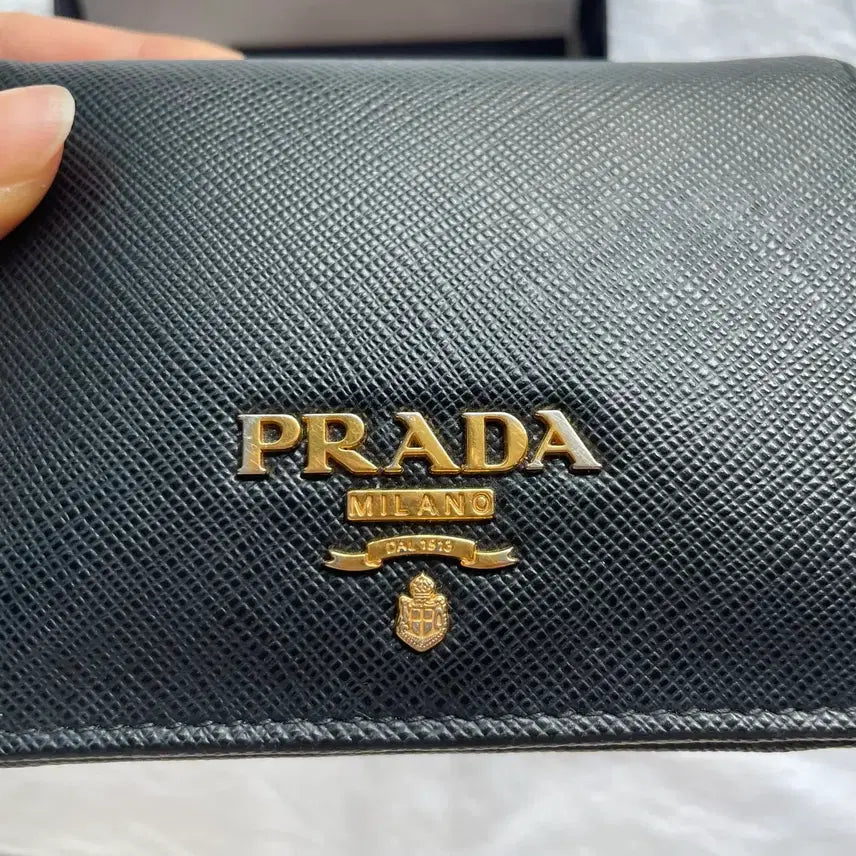 [BUNJANG] Prada Saffiano Metal Logo Bifold Wallet / 프라다 사피아노 메탈 로고 반지갑