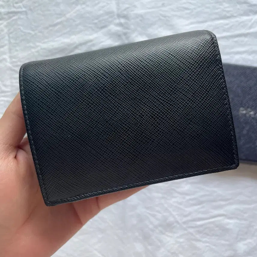 [BUNJANG] Prada Saffiano Metal Logo Bifold Wallet / 프라다 사피아노 메탈 로고 반지갑