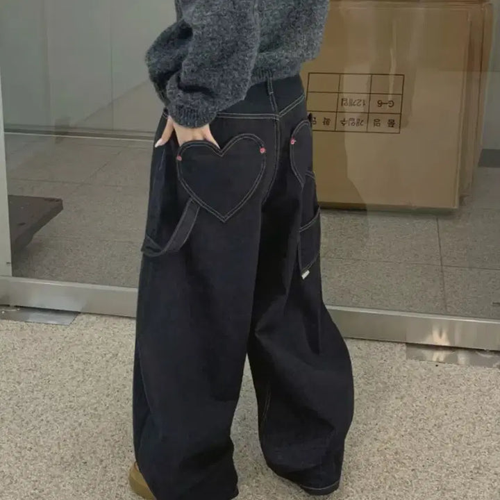 [BUNJANG] Heart Pocket Denim Work Pants / 하트 포켓 데님 팬츠 워크 팬츠 / 데일리 캐주얼 러블리 빈티지 y2k