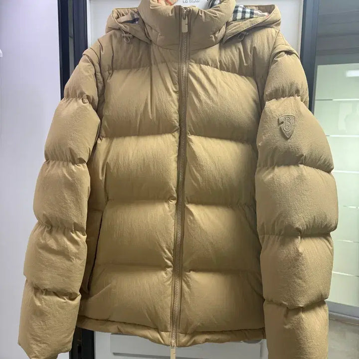 [BUNJANG] Burberry 24FW Beige Padded Jacket / 24fw 버버리 베이지 패딩 판매