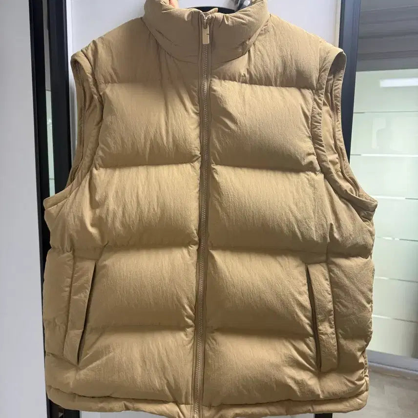 [BUNJANG] Burberry 24FW Beige Padded Jacket / 24fw 버버리 베이지 패딩 판매