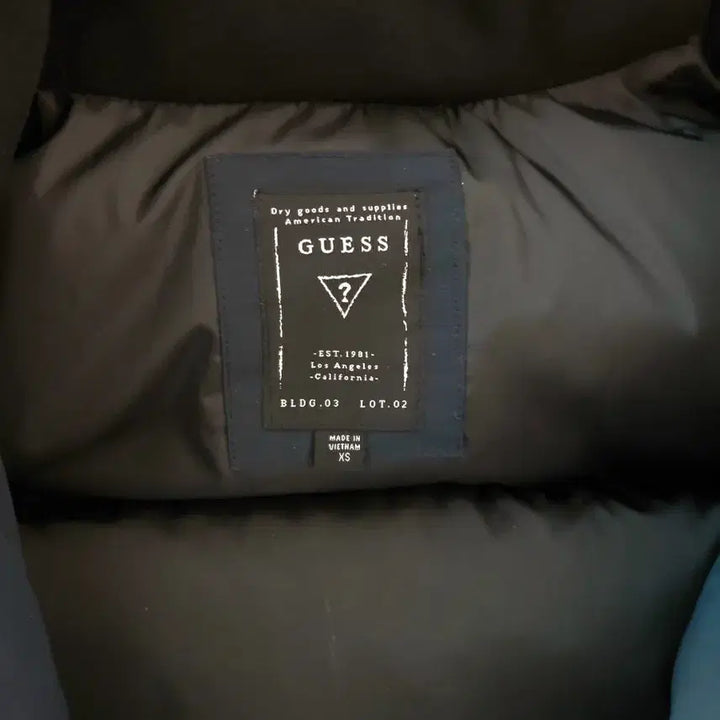 [BUNJANG] Guess Duck Down Padded Jacket / 게스 덕다운 패딩