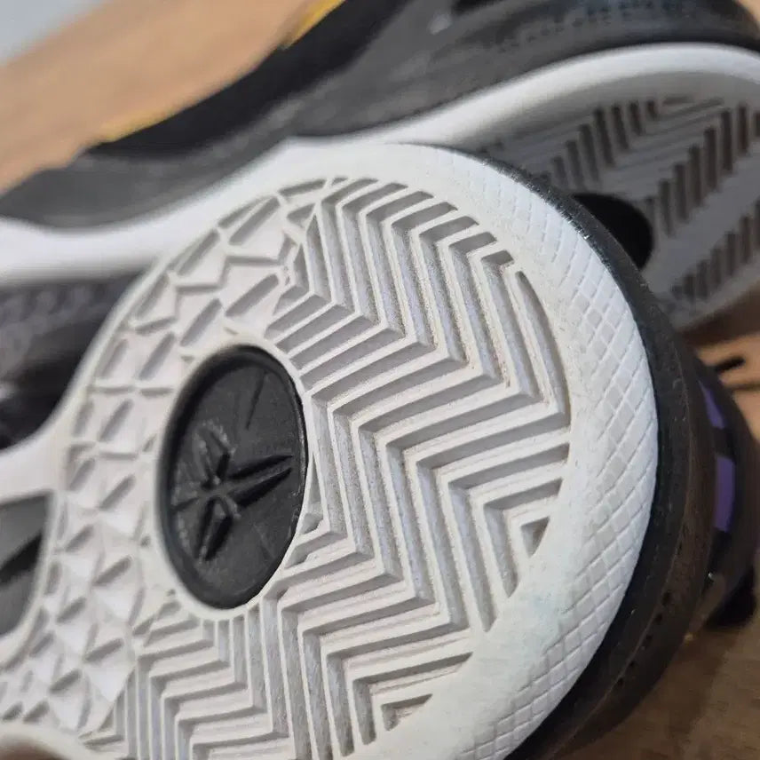 [BUNJANG] Kobe 8 Sneakers / 코비8 275 팝니다