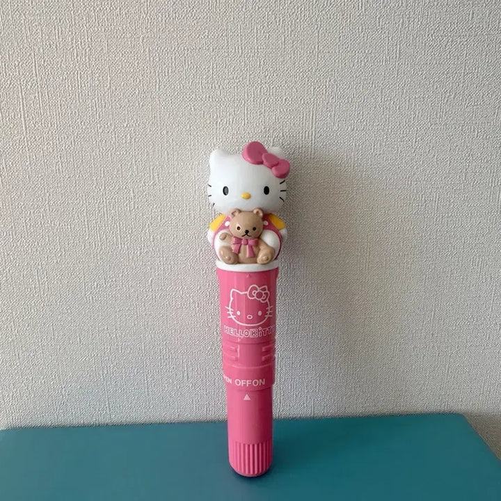 [BUNJANG] Sanrio Hello Kitty Massage Tool / 고전 산리오 헬로키티 소품