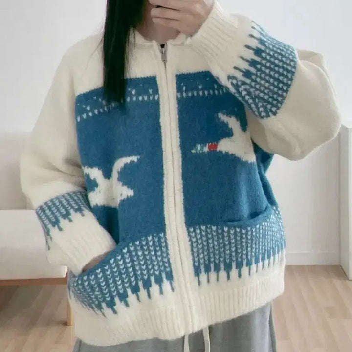 [BUNJANG] KIRIKIRI 백조 노르딕 윈터 가디건 (Blue) / 무배,1회착용/키리키리 제품_백조 노르딕 윈터 가디건(블루)