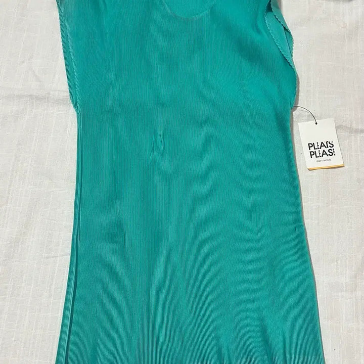 [BUNJANG] Pleats Please Issey Miyake Top / 플리츠 플리즈 미스트 라운드넥 반팔 이세이미야케 탑 새상픔