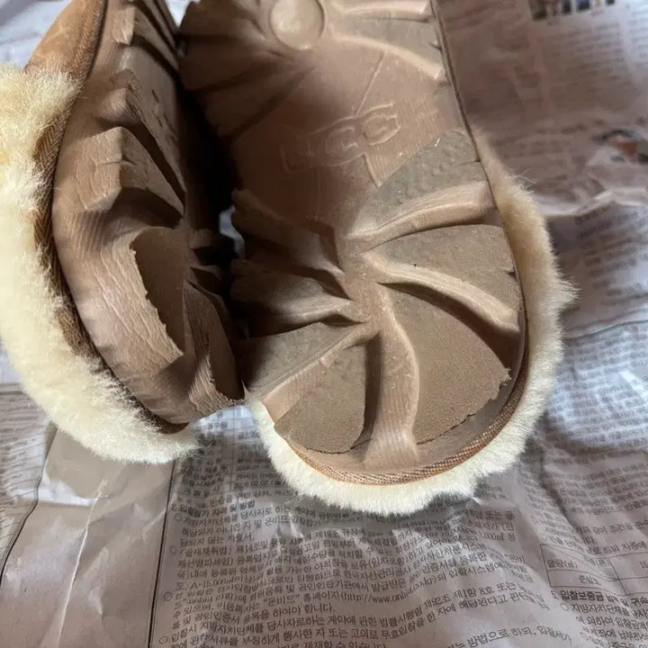 [BUNJANG] UGG Coquette Chestnut Mules / UGG 어그 코케트 털 슬리퍼 뮬 부츠 체스트넛 240
