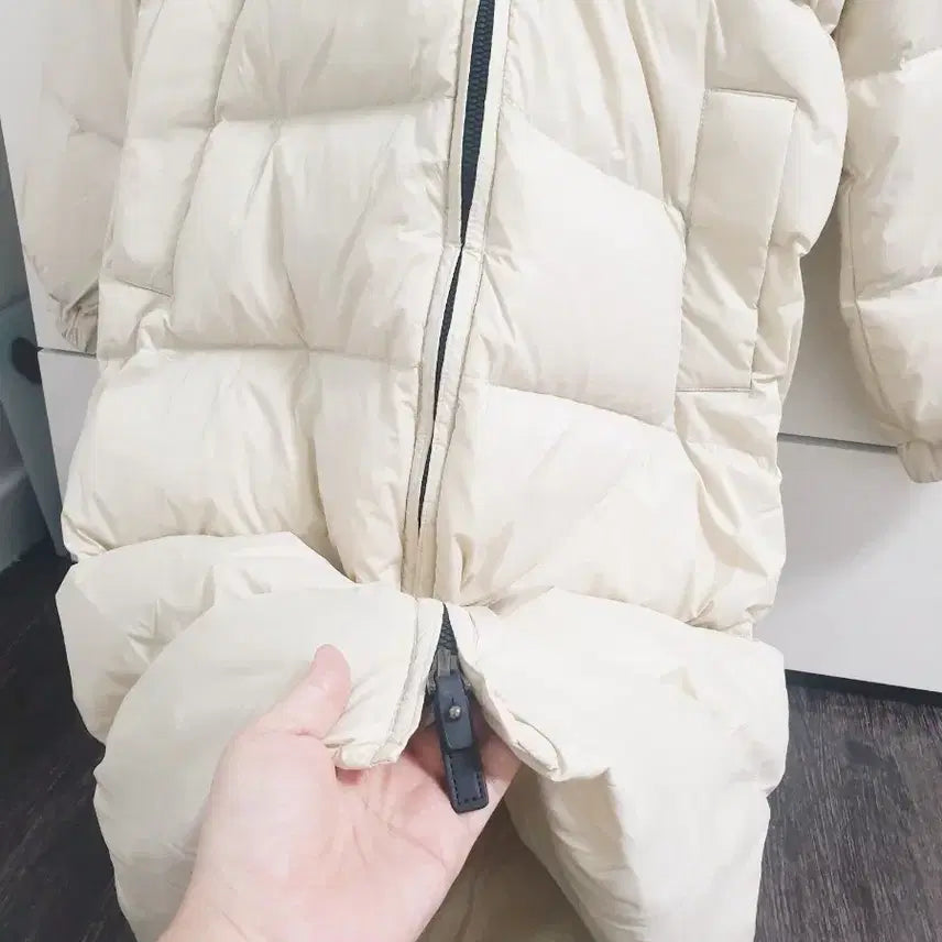 [BUNJANG] Unbranded Down Long Padded Coat (New) / 막스st덕다운 롱패딩(새상품)