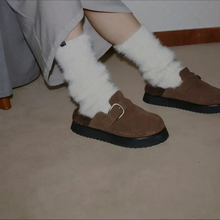 [BUNJANG] KHIZHO Brown Suede Buckle Clogs 235mm / KHIZHO 기호 브라운 스웨이드 버클 클로그 235mm