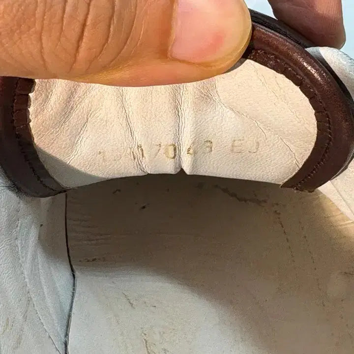 [BUNJANG] Gucci Velcro Suede Sneakers / 구찌 정품 벨크로 스웨이드 스니커즈