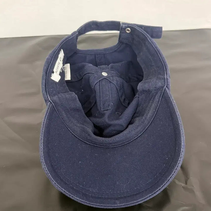[SOLD OUT] 라코스테 네이비 스몰 로고 볼캡 모자 os