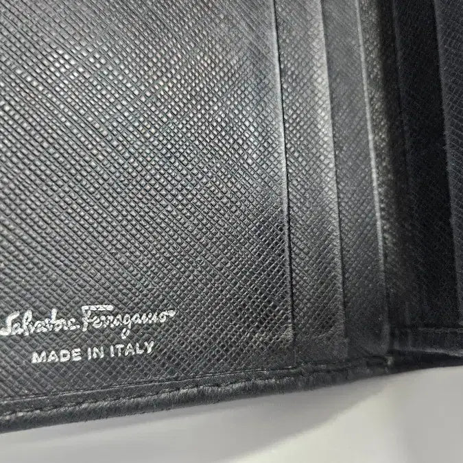 [BUNJANG] Ferragamo Black Women&