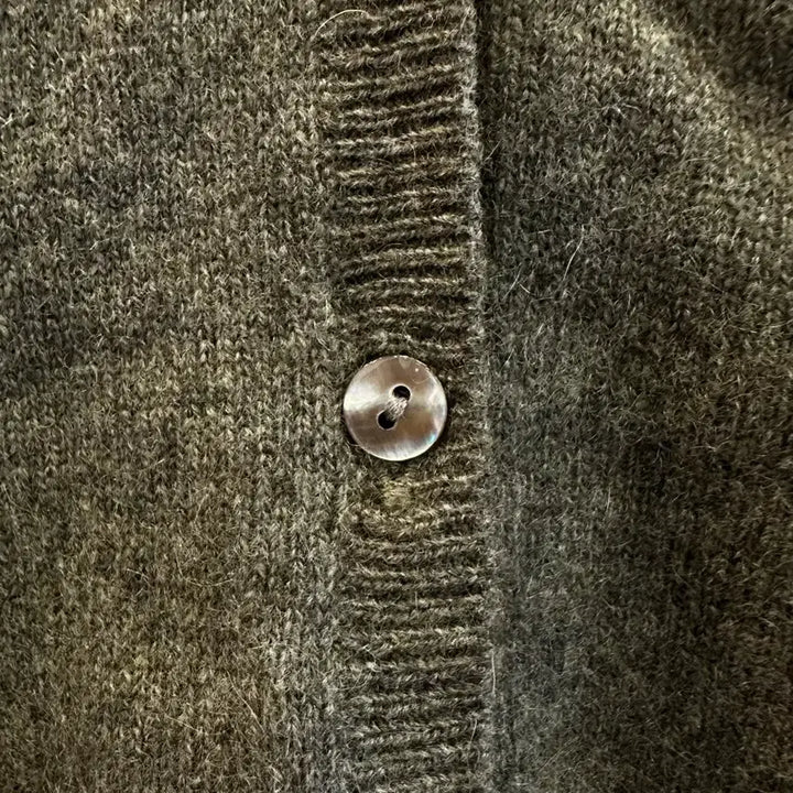 [BUNJANG] Nell Cashmere 100% Hand-Stitched Cardigan / 55~66) nell 캐시미어100 핸드스티치 가디건 판매합니다!