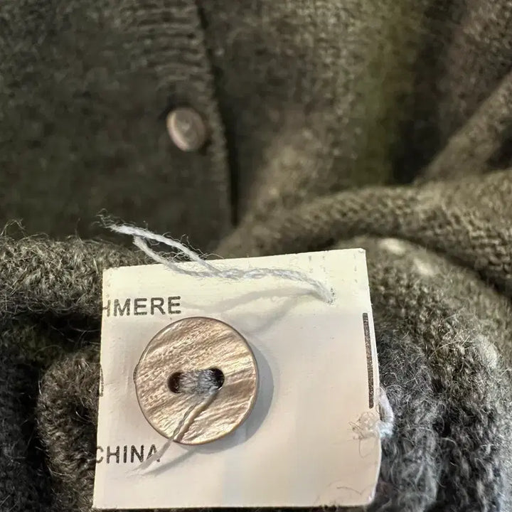 [BUNJANG] Nell Cashmere 100% Hand-Stitched Cardigan / 55~66) nell 캐시미어100 핸드스티치 가디건 판매합니다!