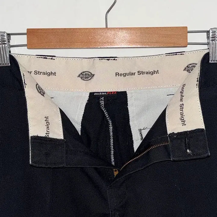 [BUNJANG] Dickies Regular Straight Cargo Pants / Dickies 블랙 카고 팬츠 (Regular Straight)
