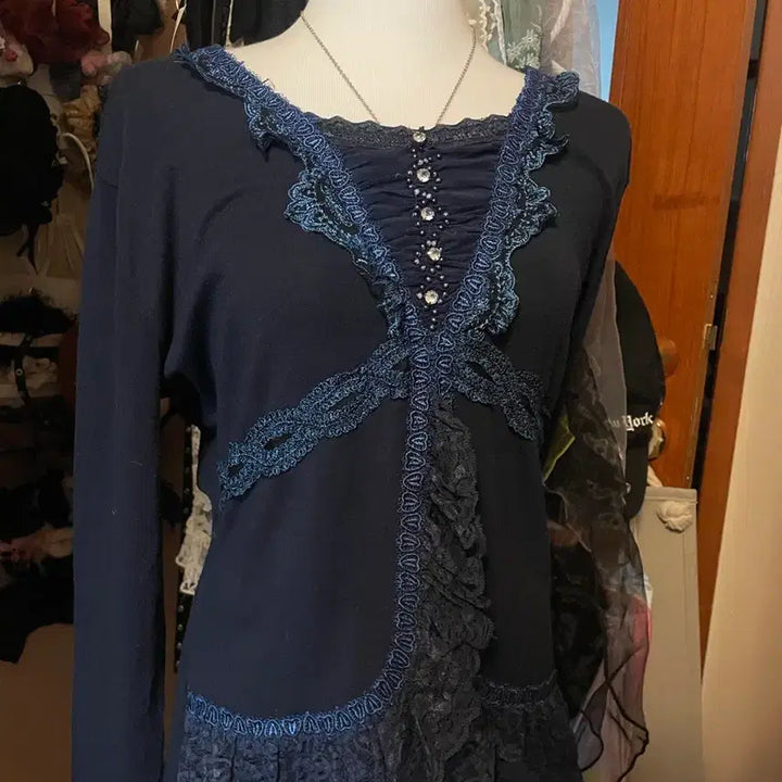 [BUNJANG] Vintage Navy Lace T-shirt / 빈티지 네이비 레이스 티셔츠