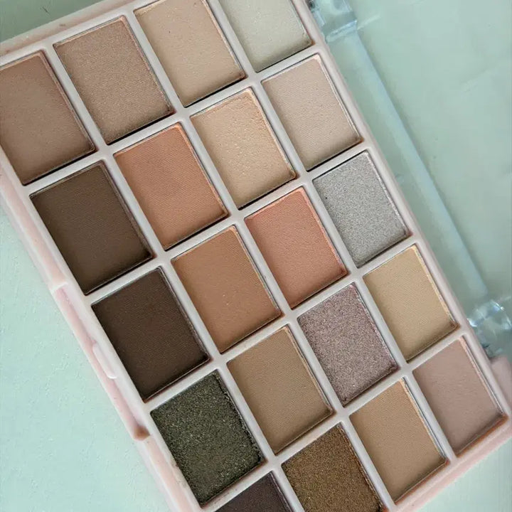 [BUNJANG] AliExpress Cosmetics Bundle Set / 알리 화장품 (섀도우, 블러셔, 속눈썹, 치크)