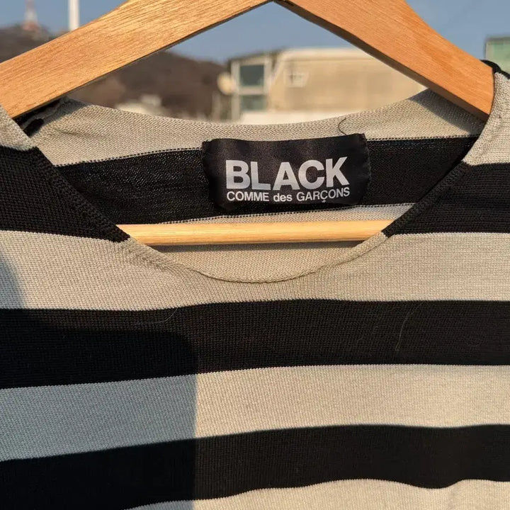 [BUNJANG] Comme des Garçons Blackline Striped Knit / 꼼데가르송 블랙라인 스트라이프 니트