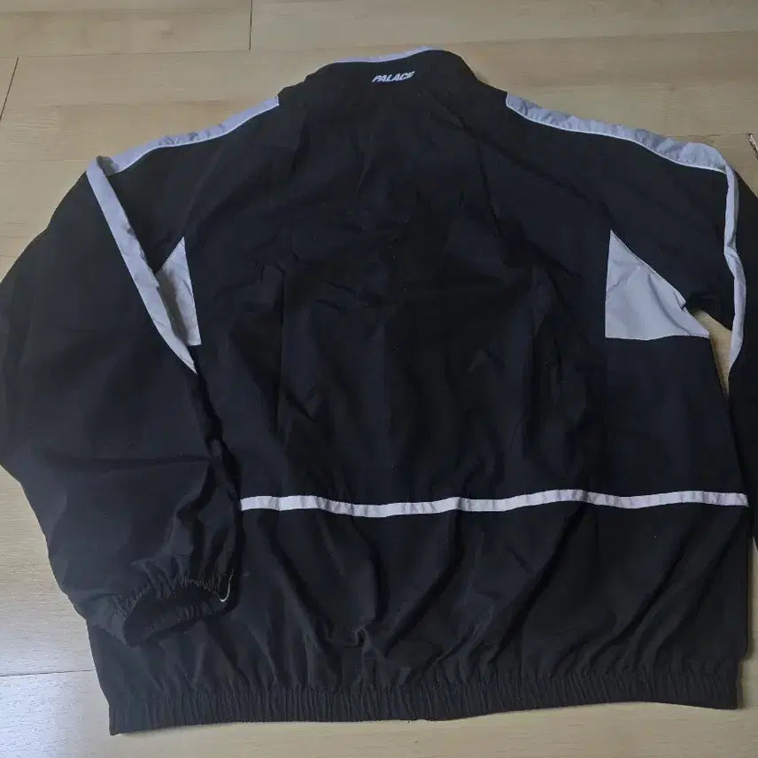 [BUNJANG] Palace Pro Team 02 Shell Jacket Black / 팔라스 프로 팀 02 쉘 자켓 블랙 - 24FW