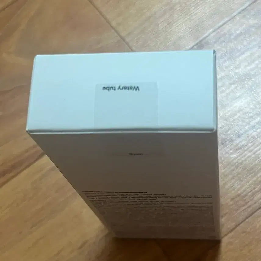 [BUNJANG] Abib Sedum Hyaluron Sunscreen 50ml / (미개봉 새상품) 아비브 세덤 히알루론 선스크린 선크림 선세럼 50미리