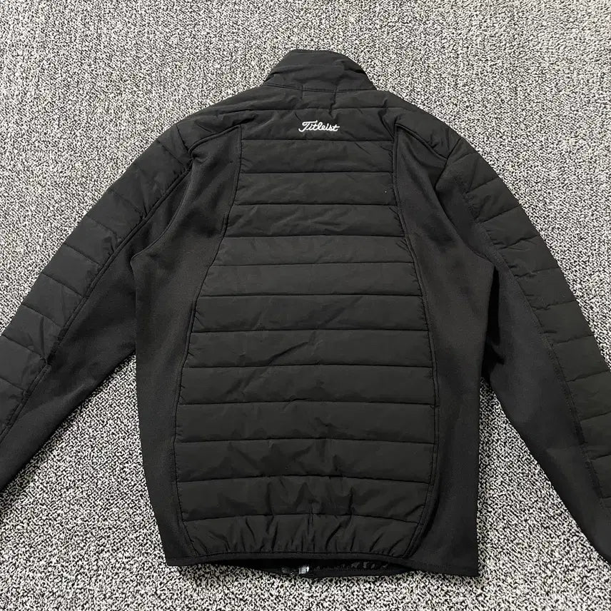 [BUNJANG] Titleist Vintage Lightweight Golf Padded Jacket / 빈티지9. 타이틀리스트 골프 경량패딩 자켓