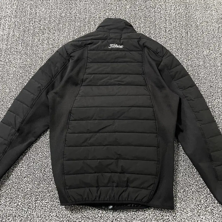 [BUNJANG] Titleist Vintage Lightweight Golf Padded Jacket / 빈티지9. 타이틀리스트 골프 경량패딩 자켓