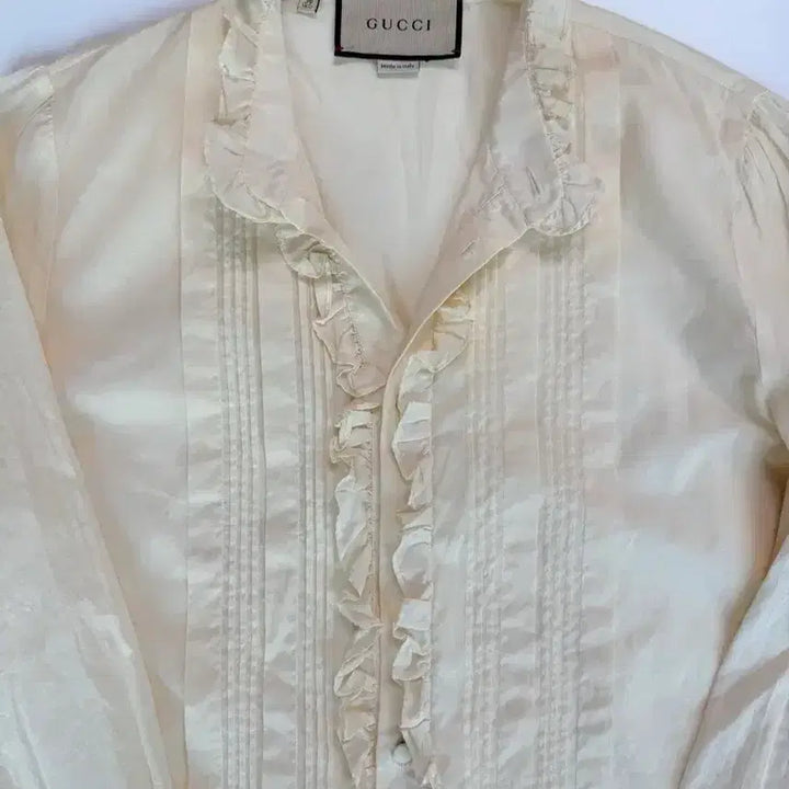 [BUNJANG] Gucci Ivory Frill Blouse / 구찌 아이보리 프릴 블라우스