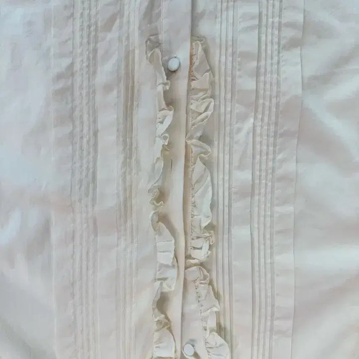 [BUNJANG] Gucci Ivory Frill Blouse / 구찌 아이보리 프릴 블라우스