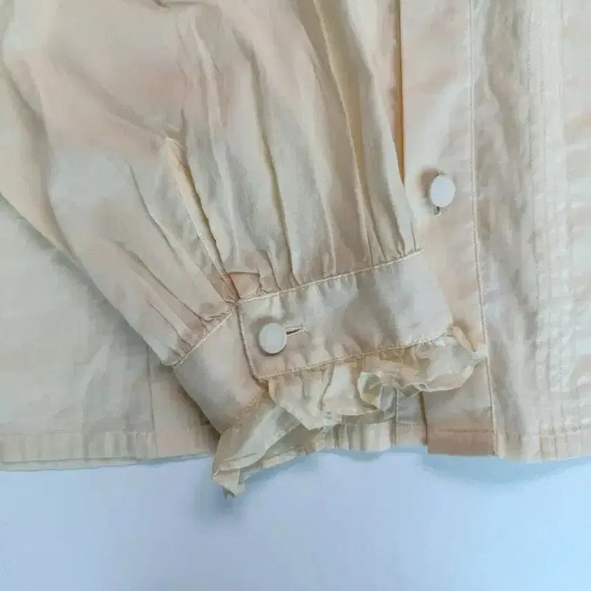 [BUNJANG] Gucci Ivory Frill Blouse / 구찌 아이보리 프릴 블라우스