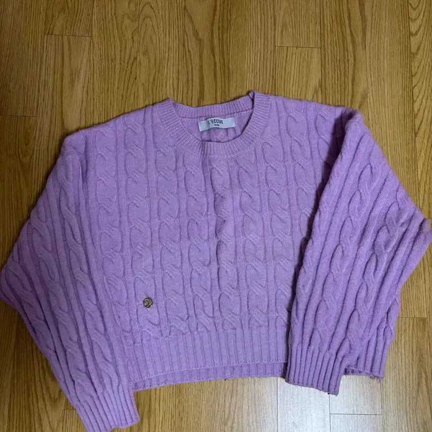 [BUNJANG] Clothes Organization (Price Varies) / 옷장정리(빠른처분원함)