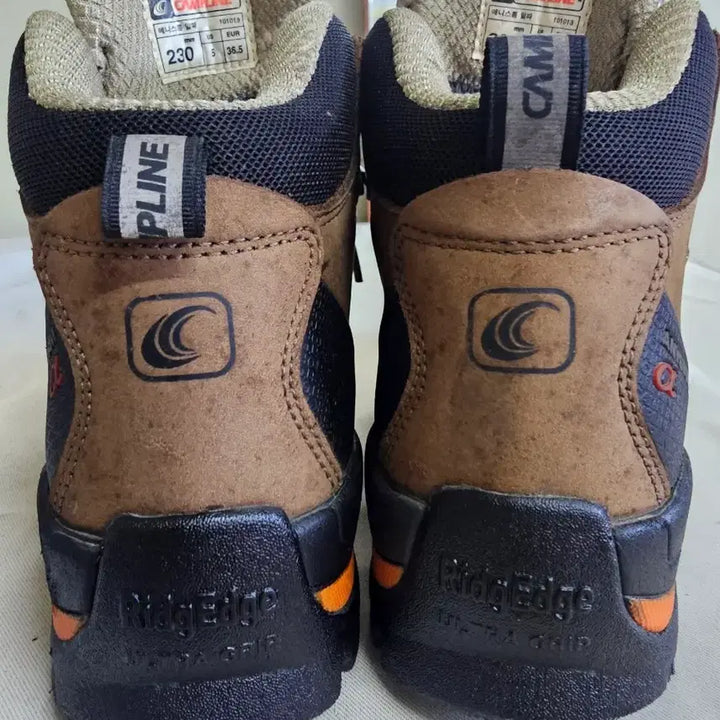 [BUNJANG] CAMPLINE Ennistorm Alpha Gore-Tex Hiking Boots / CAMPLINE 캠프라인 에니스톰알파 고어텍스등산화 브라운